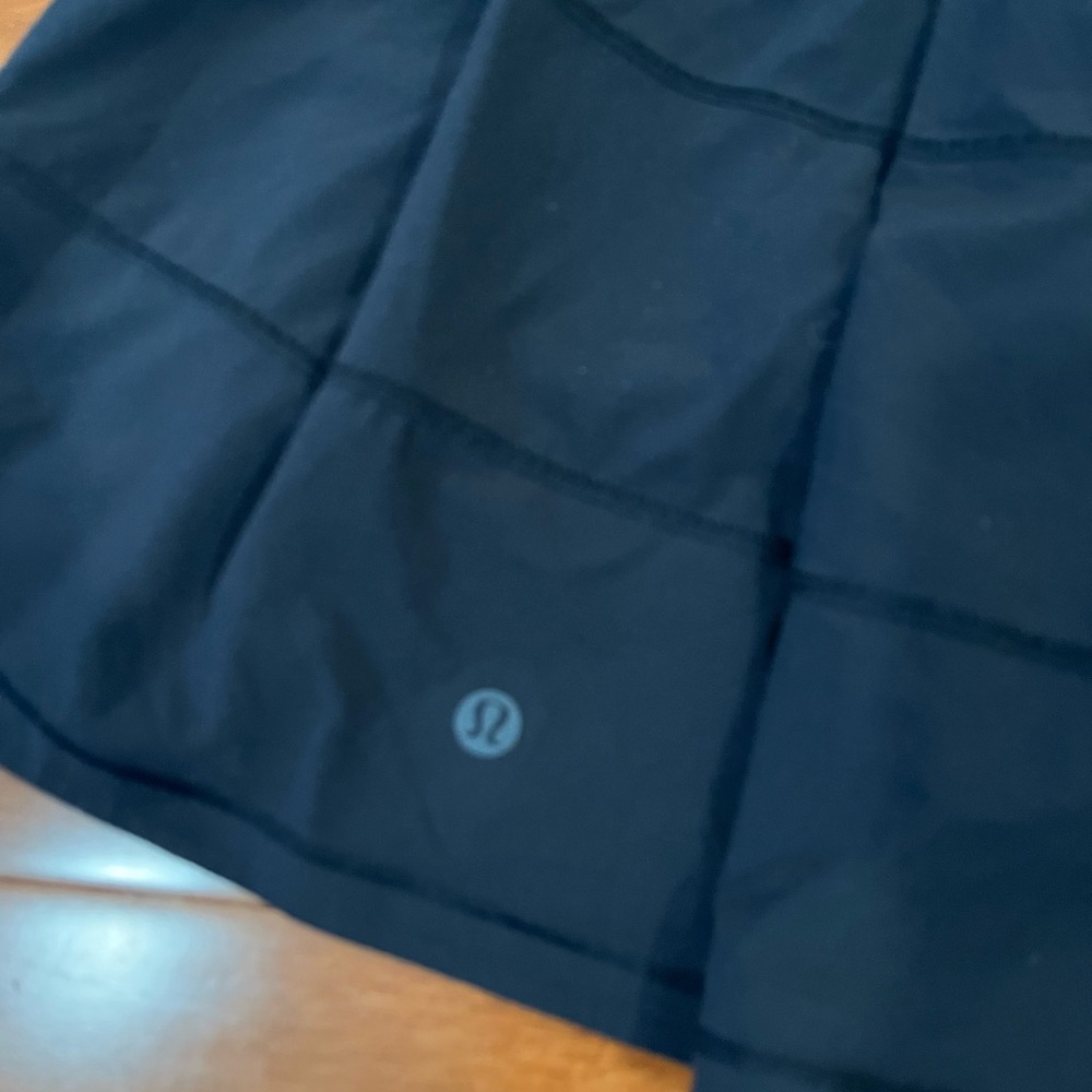 Lululemon Black Lined Pace Rival Skort Skirt Sz. 12 - Picture 6 of 7